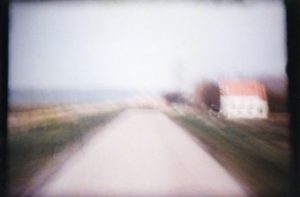 Een deel van de horizon / A part of the horizon. Still from Super8 movie 'Horizon Route, 1980'